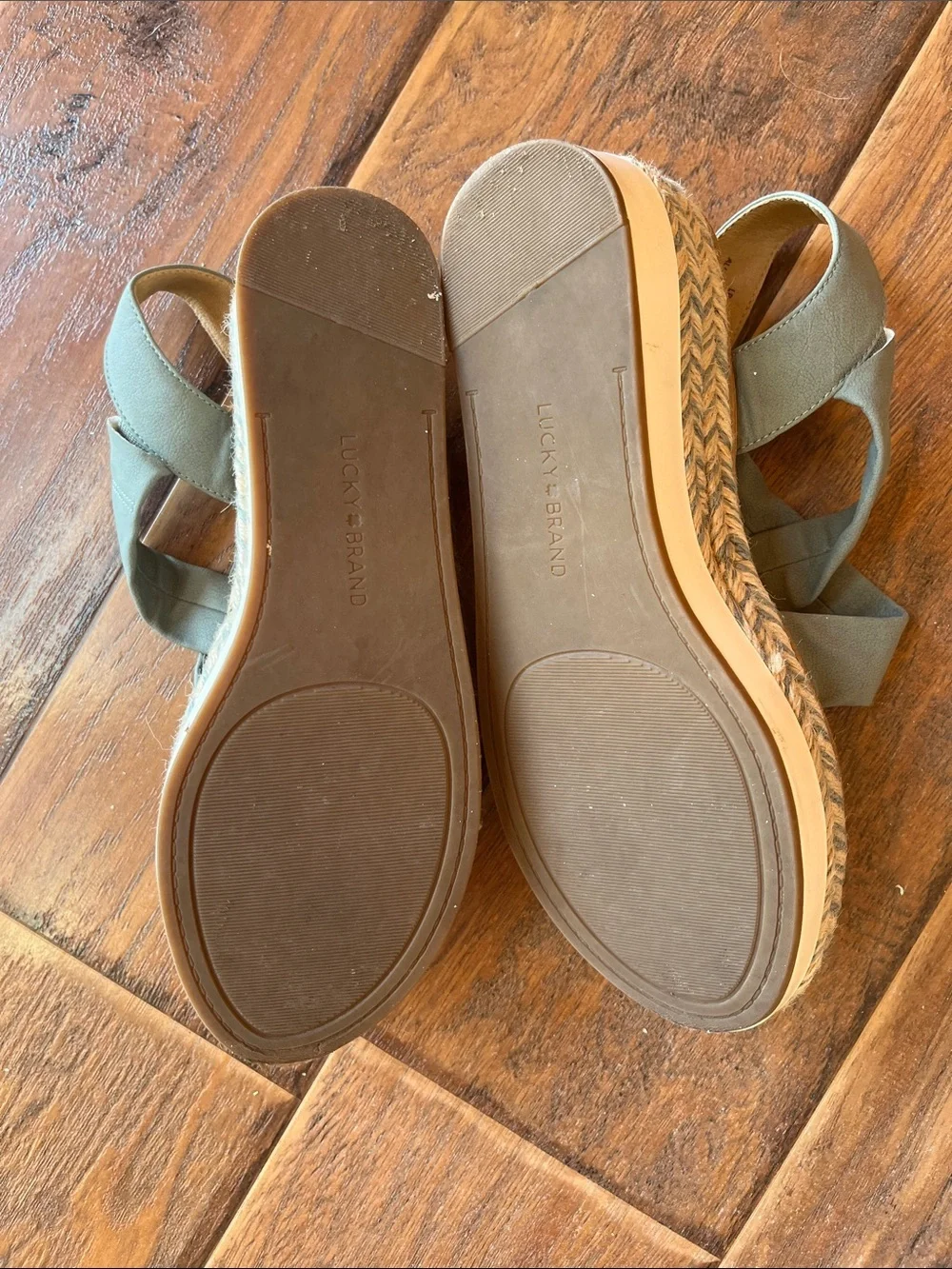 Lucky Brand Olive Strappy Leather Sandals